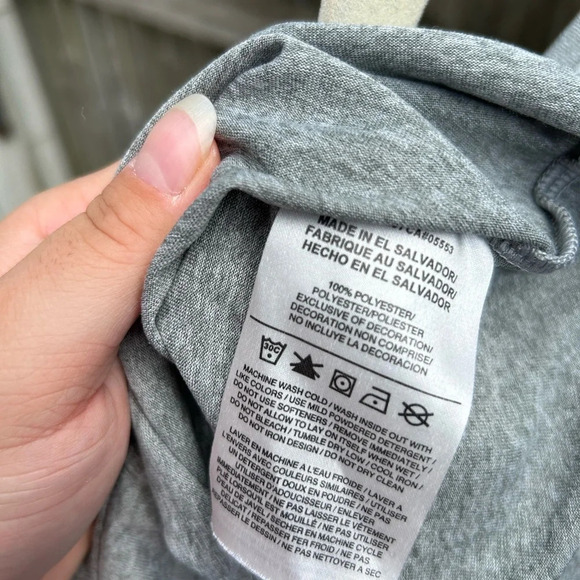 NIKE SCOOP NECK WOMENS TEE - Picture 3 of 3